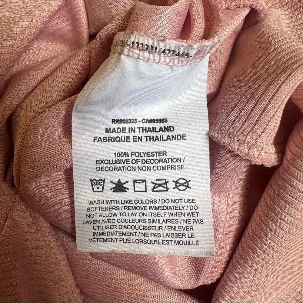 Nike Women's Tank Top Sleeveless Twist Crop Pink S